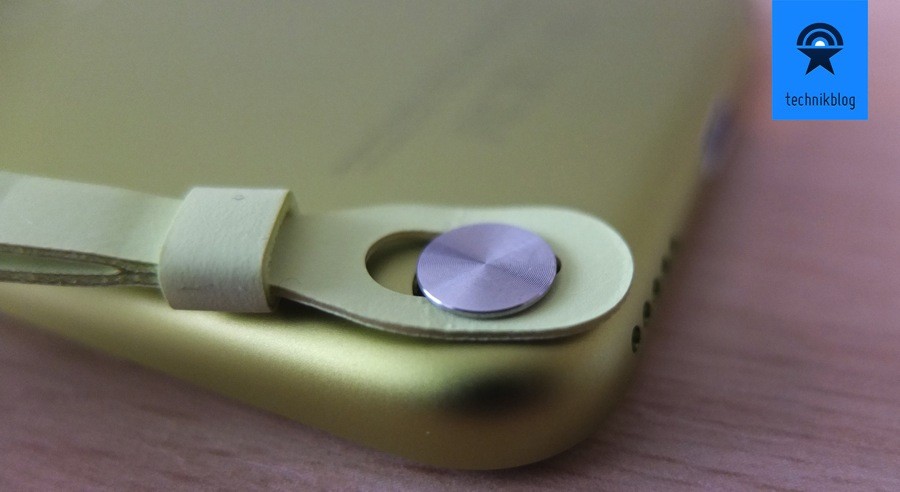 iPod touch - Halterung für das Armbändchen