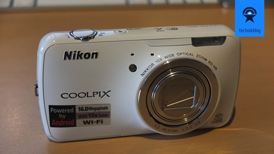 Nikon Coolpix S800C - Review - Frontseite